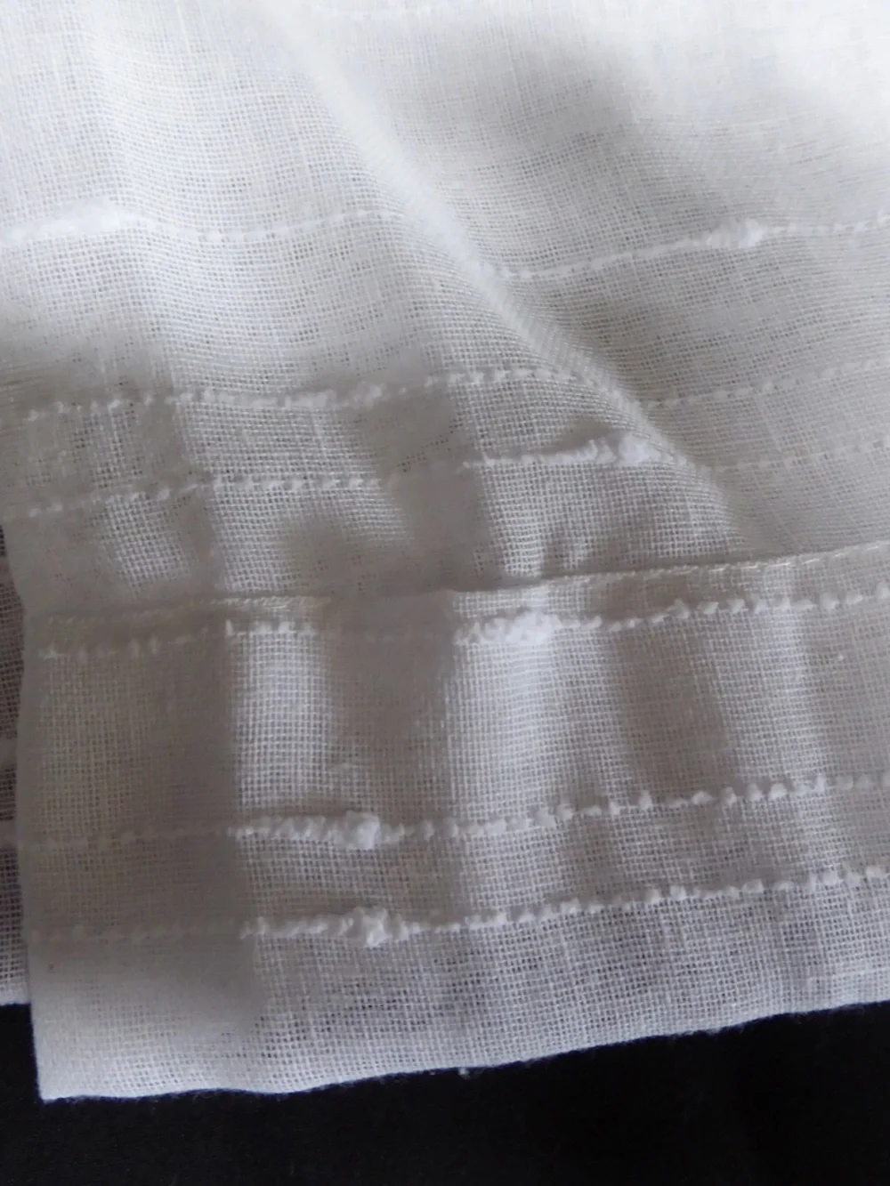 N/A sheer white